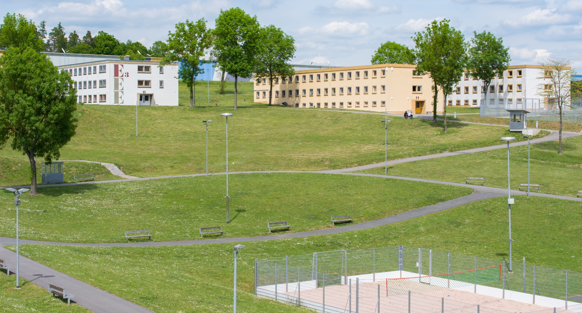Hofgelände der JVA Adelsheim